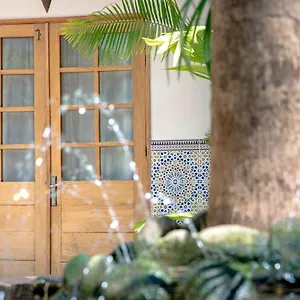 https://casa-mara-guest-house.hotelsdakar.com